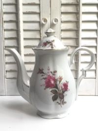 Vintage Moss Rose Teapot