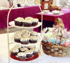 Vintage Tiered Stand with Cupcakes