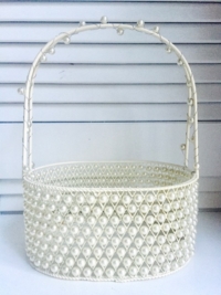 Vintage Pearl Basket