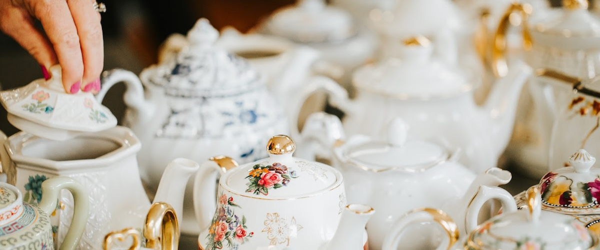 Vintage Teapots at Mitford Tea