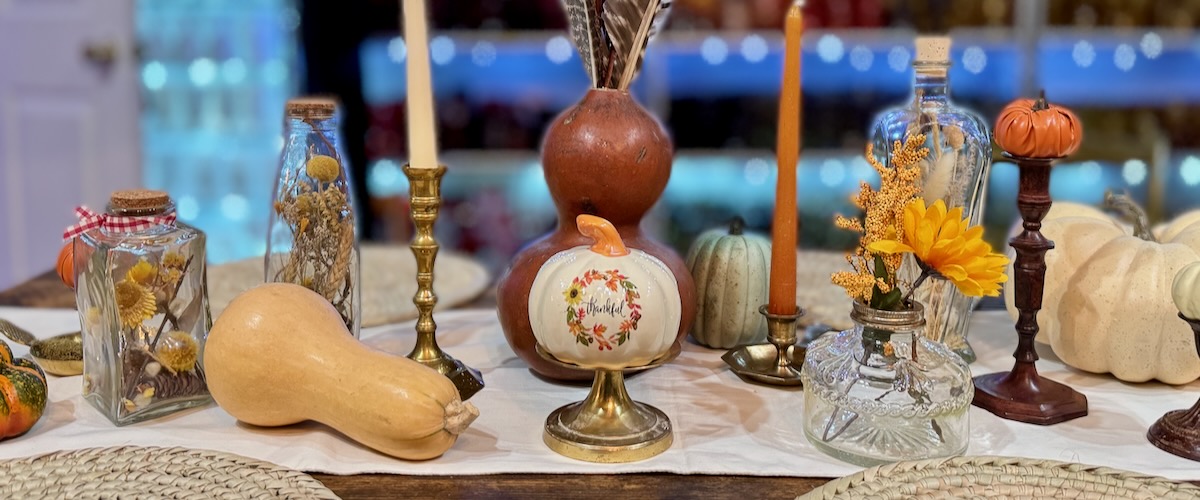 Thankful pumpkin with Autumn Tablescape