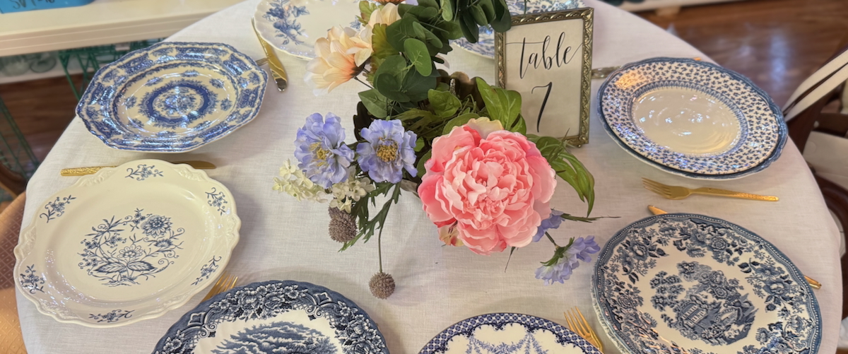 Vintage Blue and White Tablescape