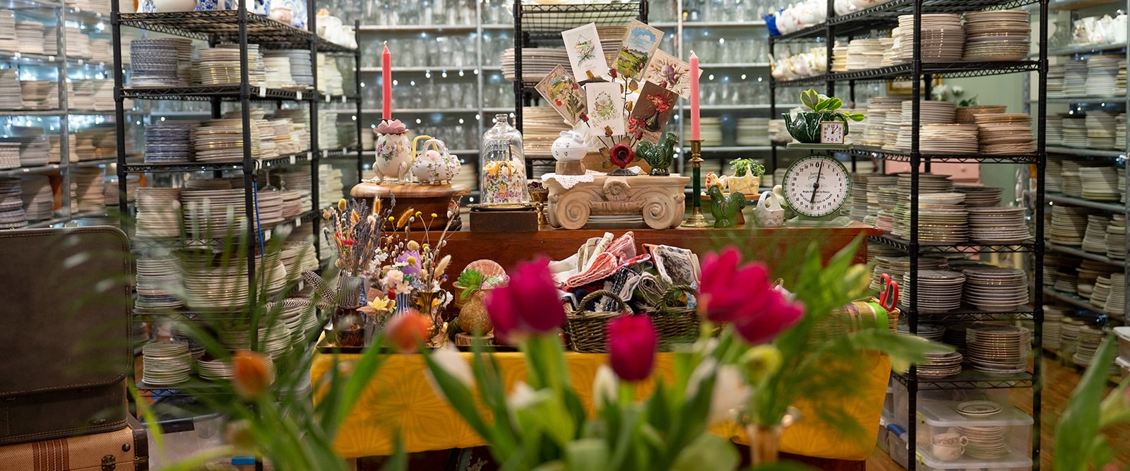 Open House at Southern Vintage Table Inside View